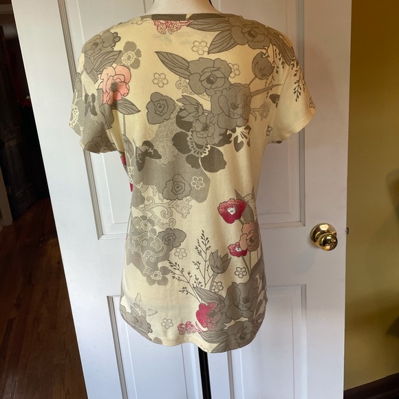 Sonoma Lifestyle Tee - Picture 2 of 10